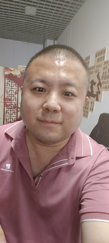 漫步星辰的第一张照片--阜阳相亲服务中心