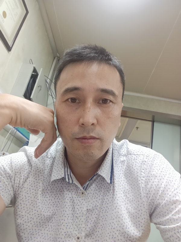 笑看一切的第三张照片--阜阳相亲服务中心