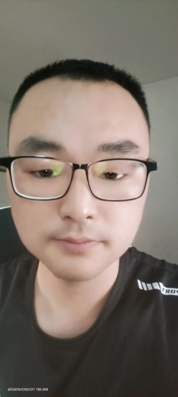 潮湿的心的第一张照片--阜阳相亲服务中心