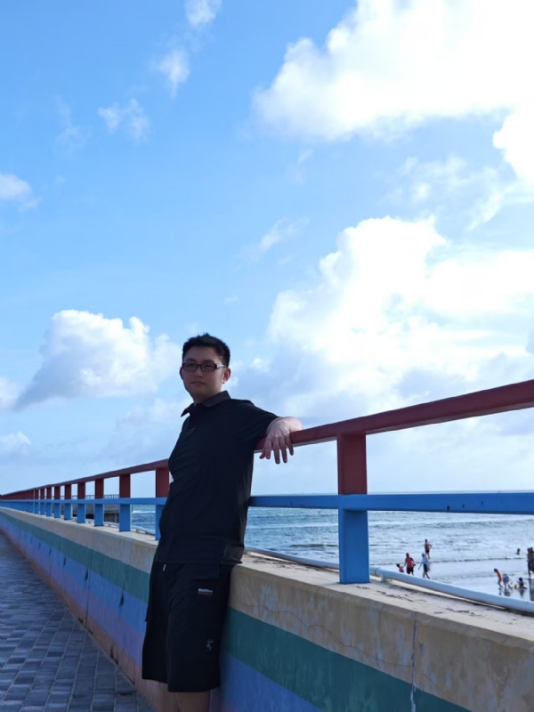 威wei的第二张照片--阜阳相亲服务中心