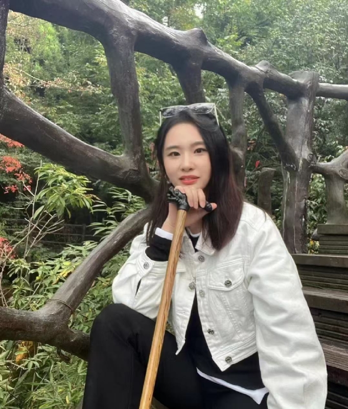 琪琪的第一张照片--阜阳相亲服务中心