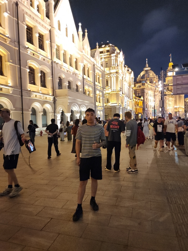 一朵小花的第二张照片--阜阳相亲服务中心