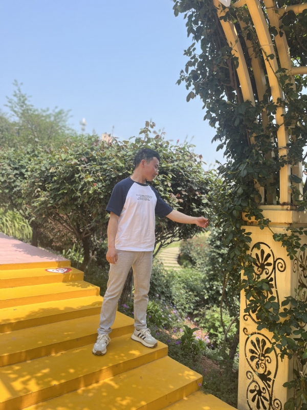 罗湘的第一张照片--阜阳相亲服务中心