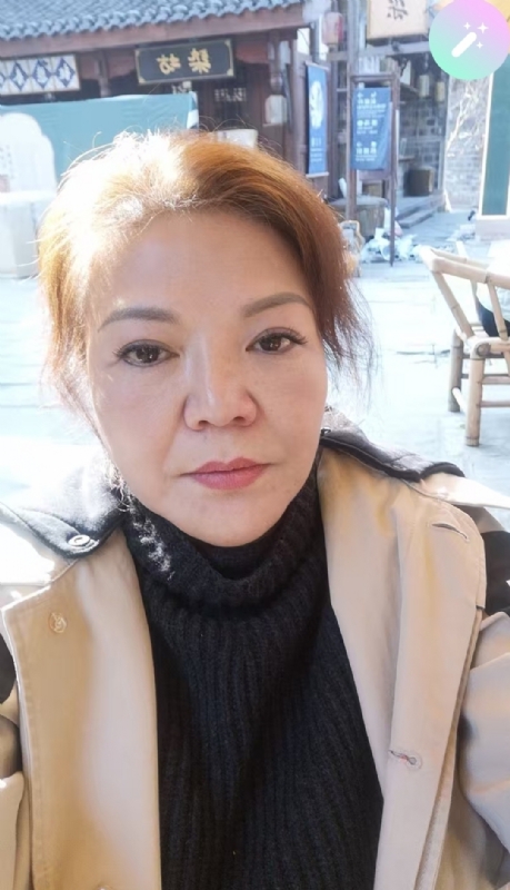 宛霞的第二张照片--阜阳相亲服务中心