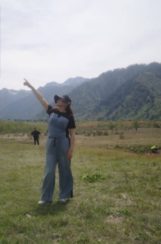 宛霞的第四张照片--阜阳相亲服务中心