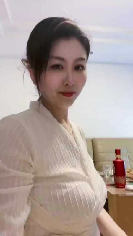 钕钕的第一张照片--阜阳相亲服务中心