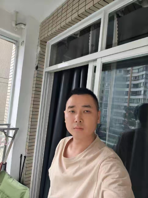 休息的风的第五张照片--阜阳相亲服务中心