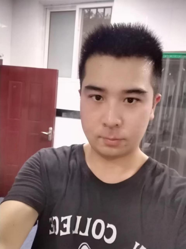 89WANG的第一张照片--阜阳相亲服务中心