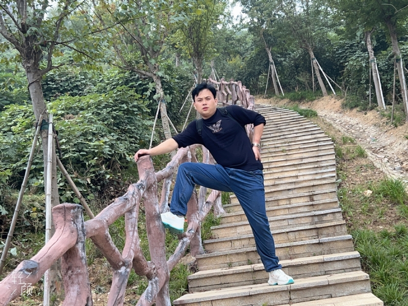 择一人白头偕老的第一张照片--阜阳相亲服务中心