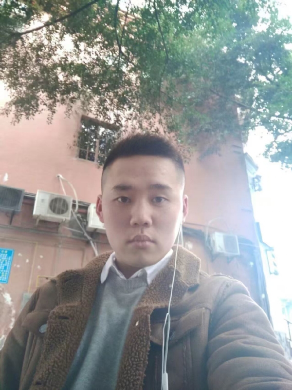 想了很久的男人的第一张照片--阜阳相亲服务中心