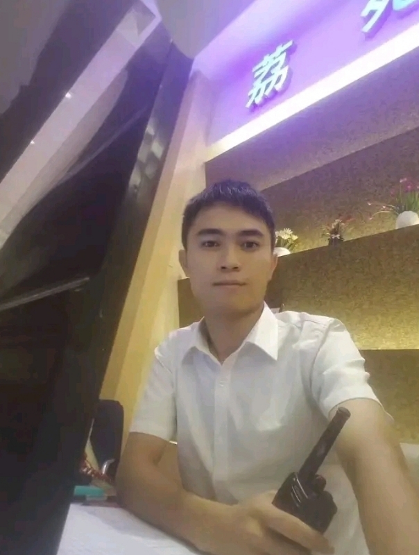 小叶的第二张照片--阜阳相亲服务中心