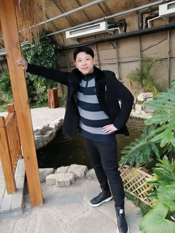 语堂的第一张照片--阜阳相亲服务中心