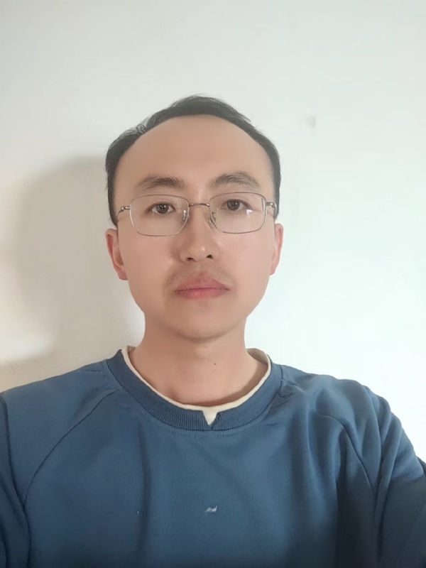 幕雨的第二张照片--阜阳相亲服务中心