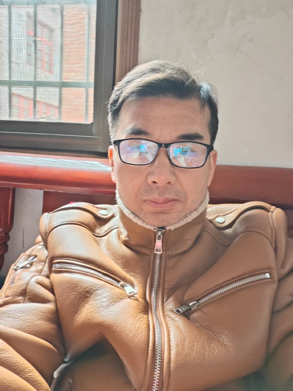 弹簧的第一张照片--阜阳相亲服务中心