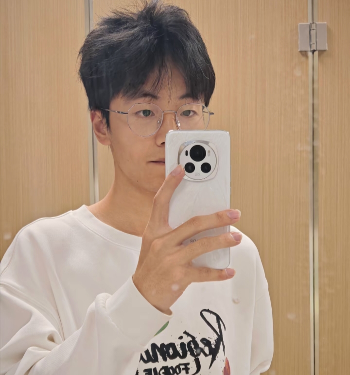 张浩博的第四张照片--阜阳相亲服务中心