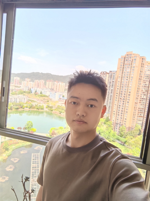 风筝的第一张照片--阜阳相亲服务中心