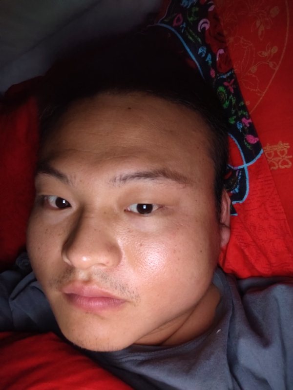 大黄的第一张照片--阜阳相亲服务中心