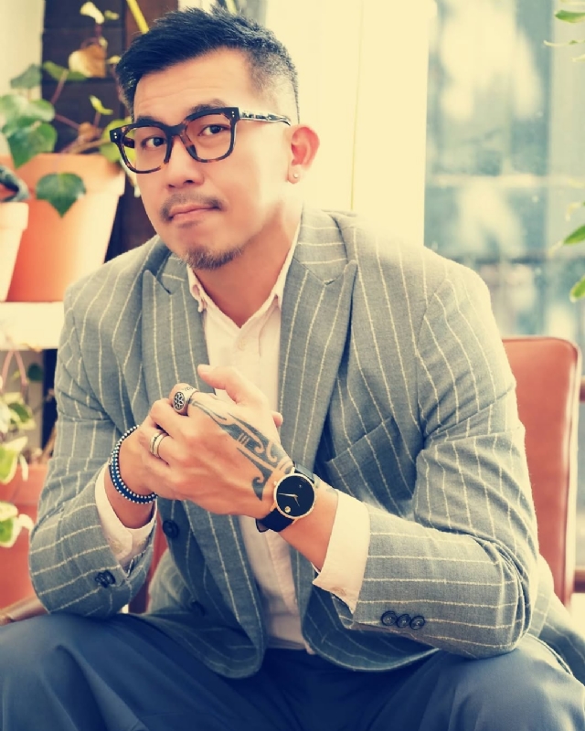 晚风渡半舟的第一张照片--阜阳相亲服务中心