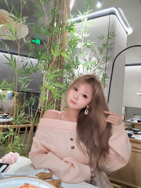 十二的第三张照片--阜阳相亲服务中心