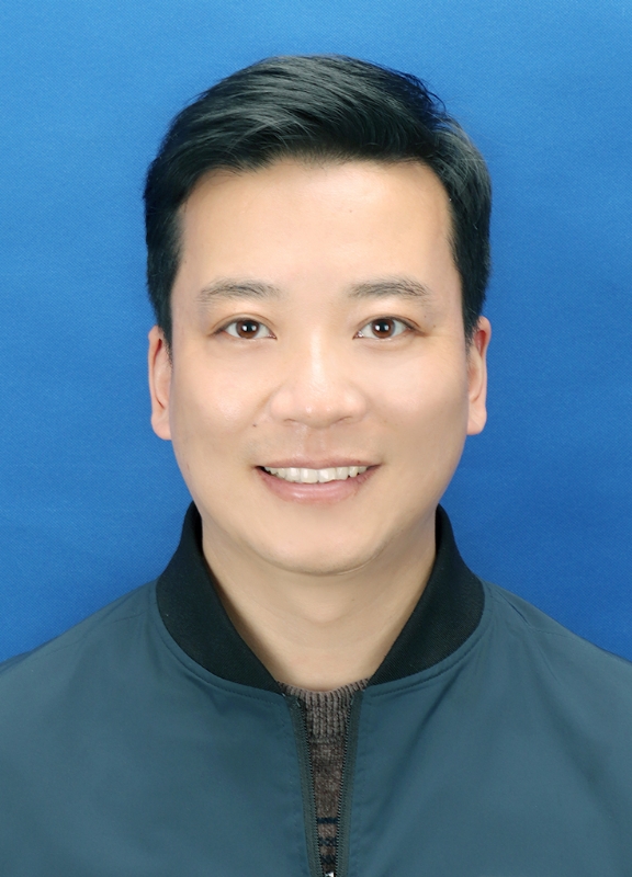 云淡风轻的第二张照片--阜阳相亲服务中心