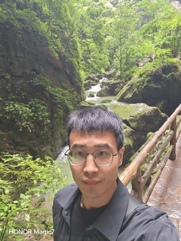 美丑不过一张脸的第二张照片--阜阳相亲服务中心