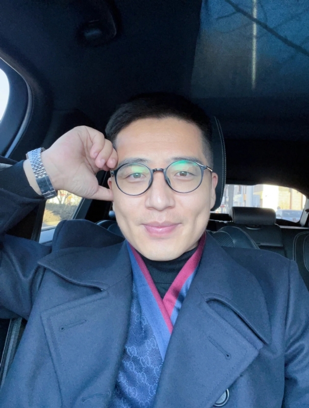 只为与你相遇的第二张照片--阜阳相亲服务中心