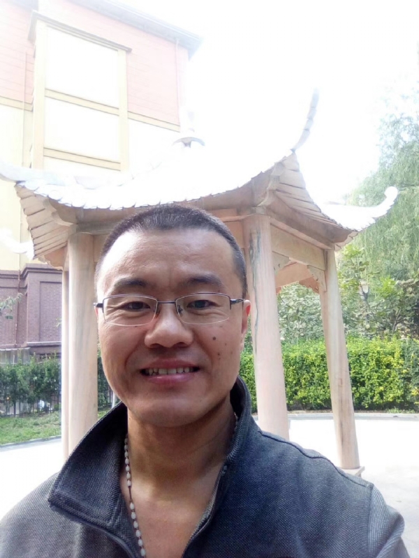 撸起袖子加油干的第一张照片--阜阳相亲服务中心