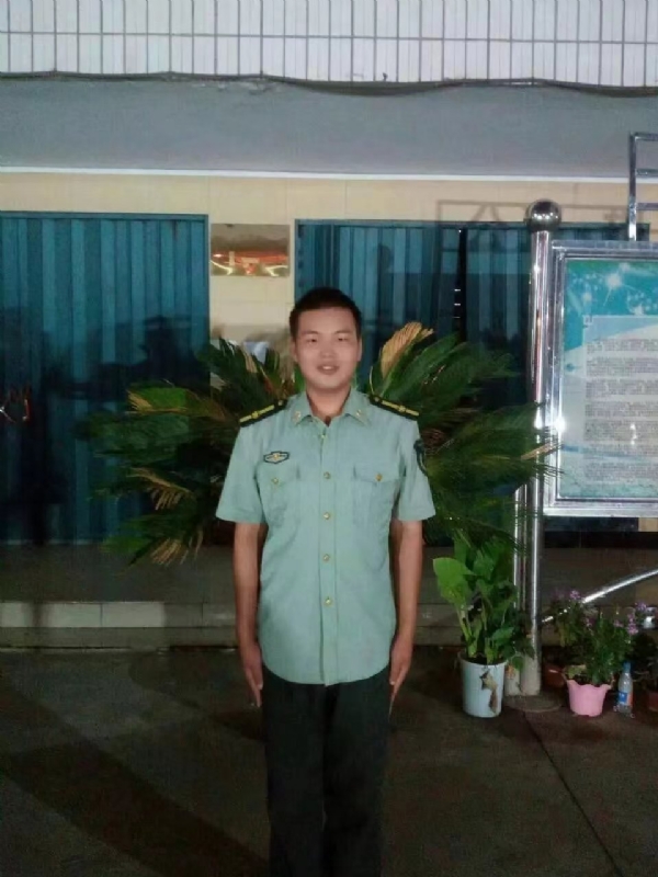 程程的第一张照片--阜阳相亲服务中心