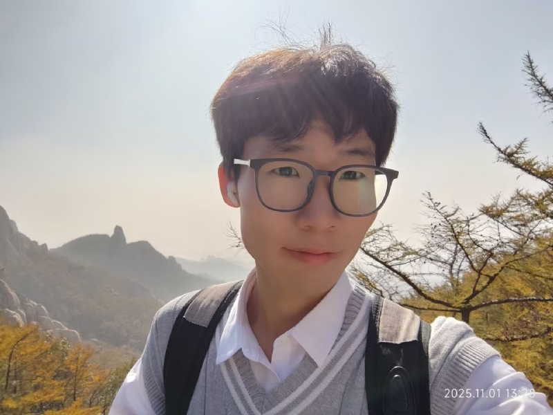 静檀的第三张照片--阜阳相亲服务中心