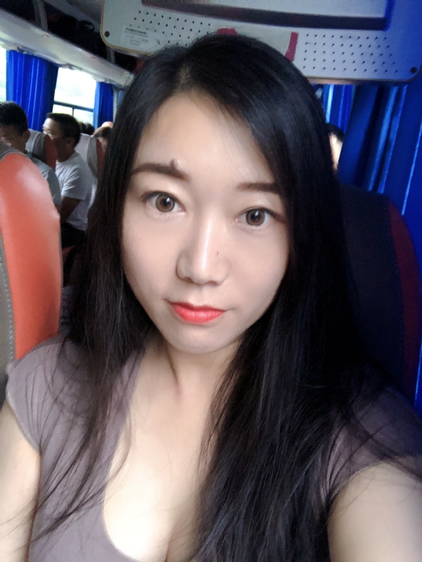 杨杨的第一张照片--阜阳相亲服务中心