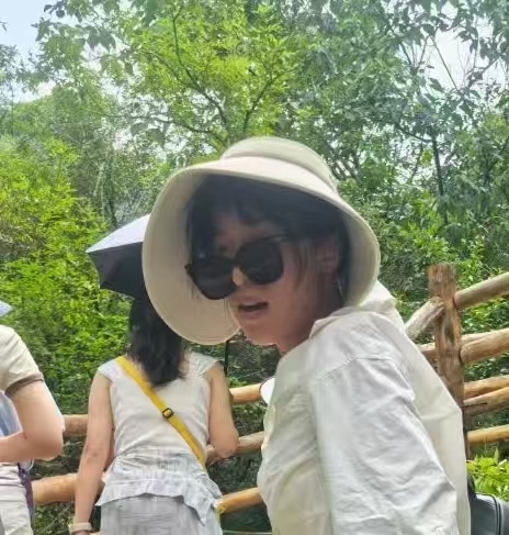 廿一的第一张照片--阜阳相亲服务中心