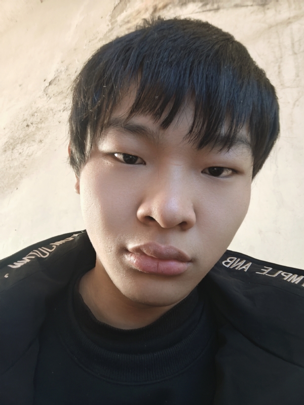 台子的第一张照片--阜阳相亲服务中心