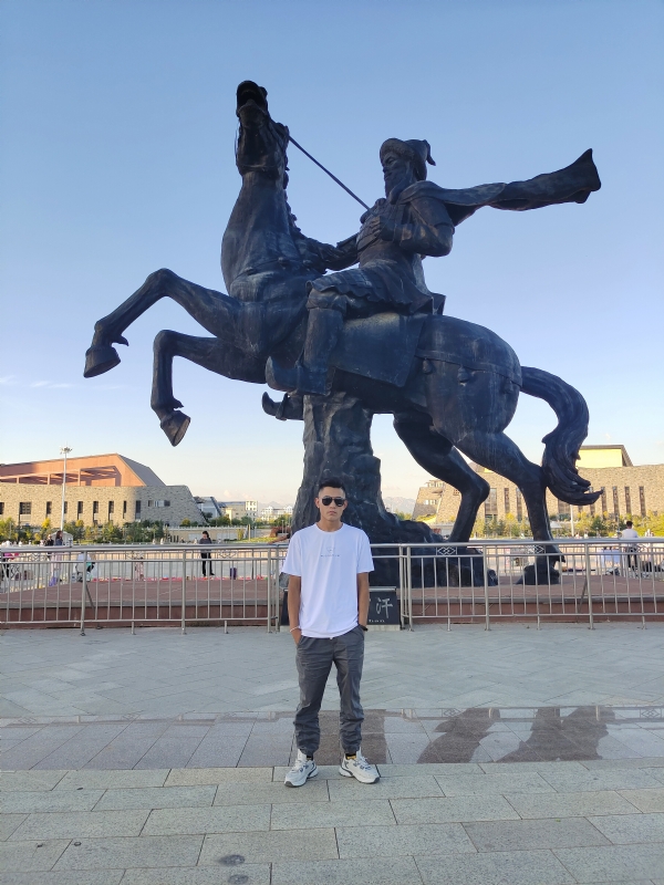 小白的第一张照片--阜阳相亲服务中心