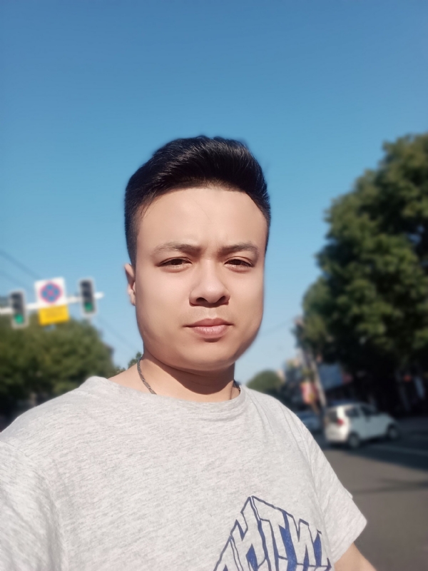 简简单单的第二张照片--阜阳相亲服务中心