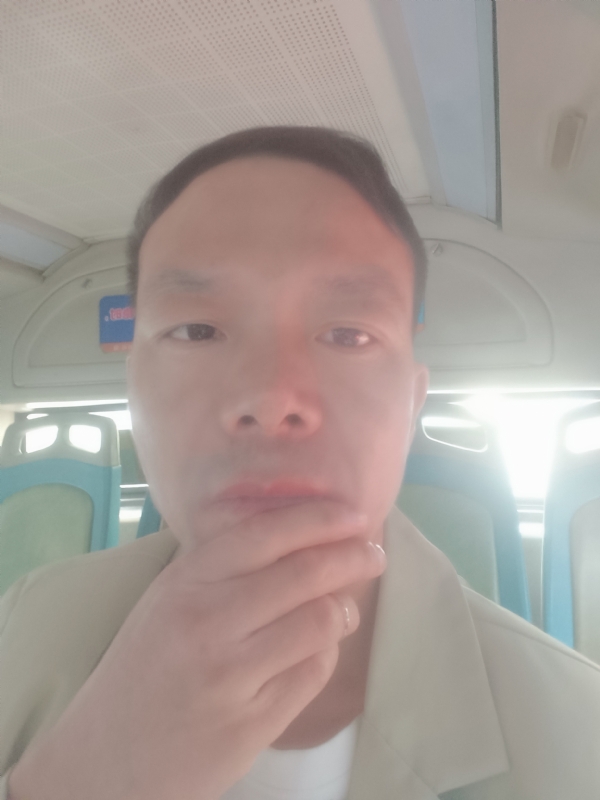 青盘的第一张照片--阜阳相亲服务中心