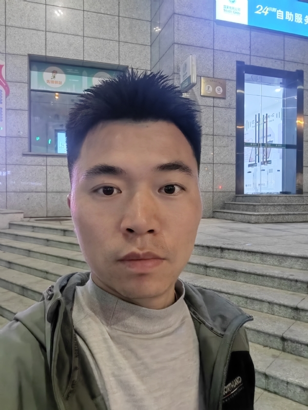 讲不出再见的第三张照片--阜阳相亲服务中心