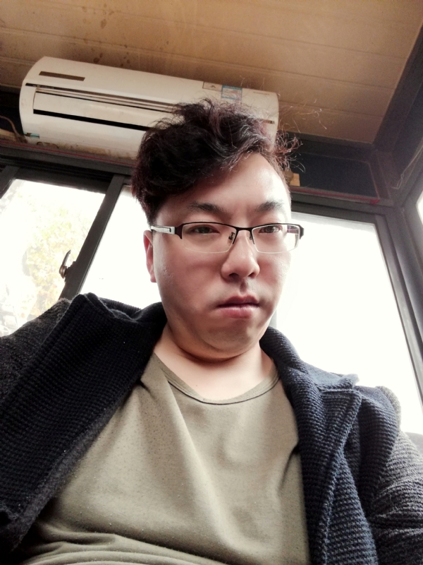 风雨彤周的第二张照片--阜阳相亲服务中心