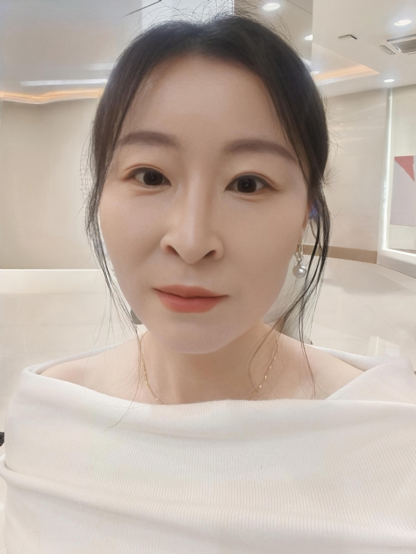 十二月雪的第四张照片--阜阳相亲服务中心