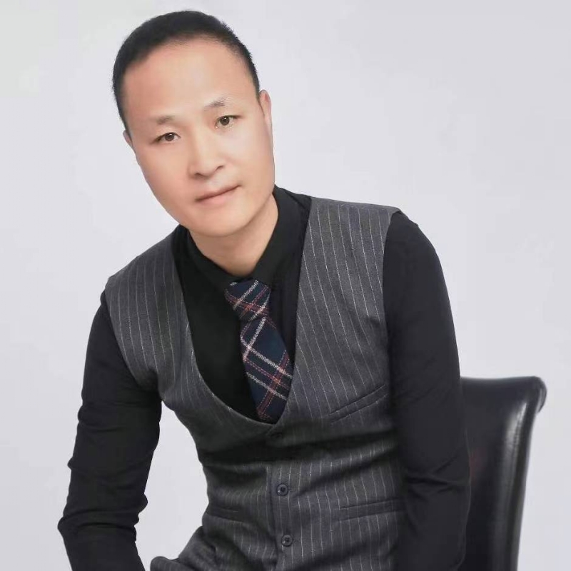 子昂的第一张照片--阜阳相亲服务中心